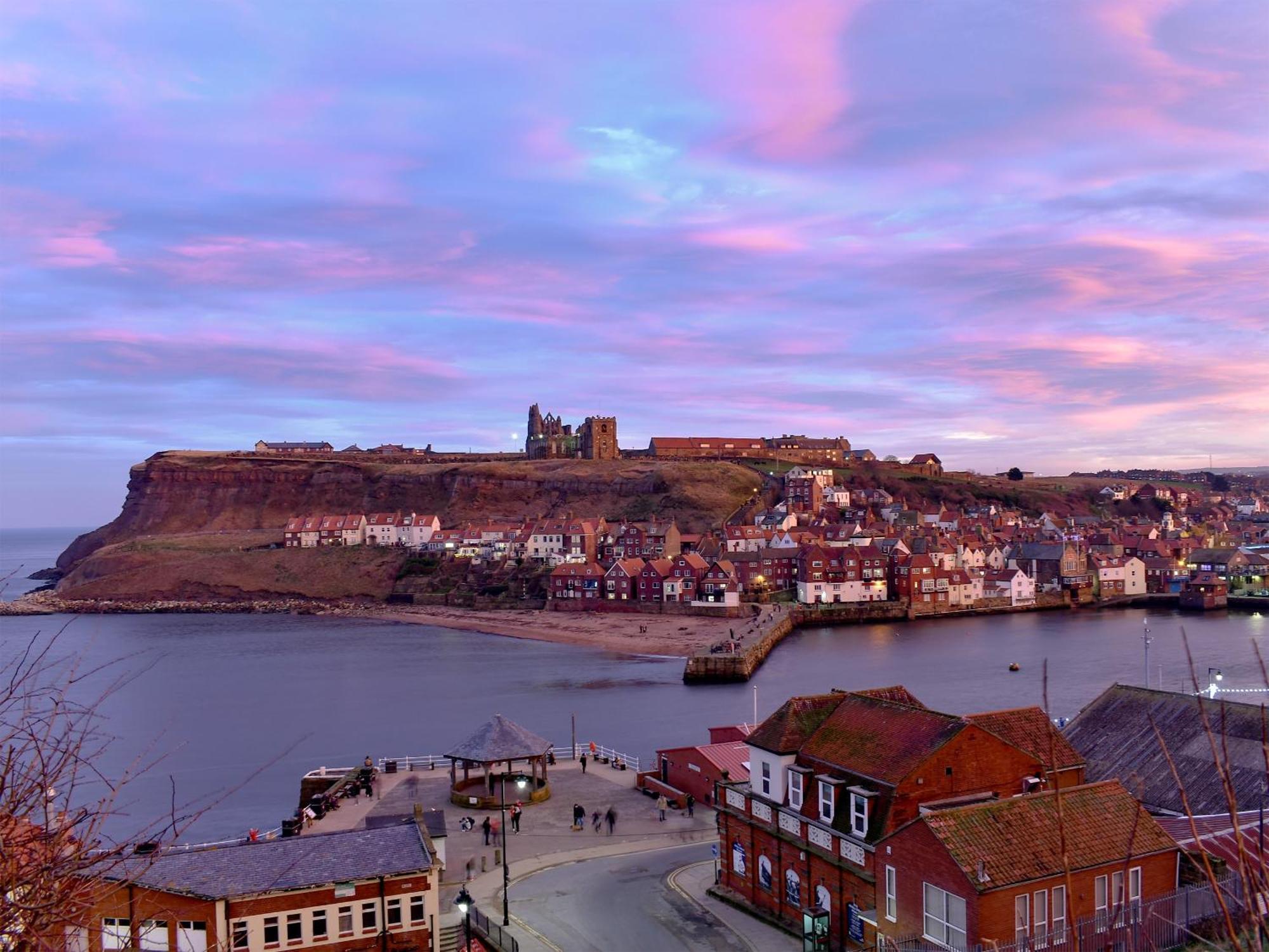 Harlie House Villa Whitby Exteriör bild